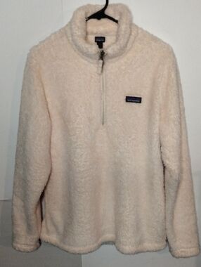 Patagonia Woman's 1/4 Zip Light Pink Fleece Pullover